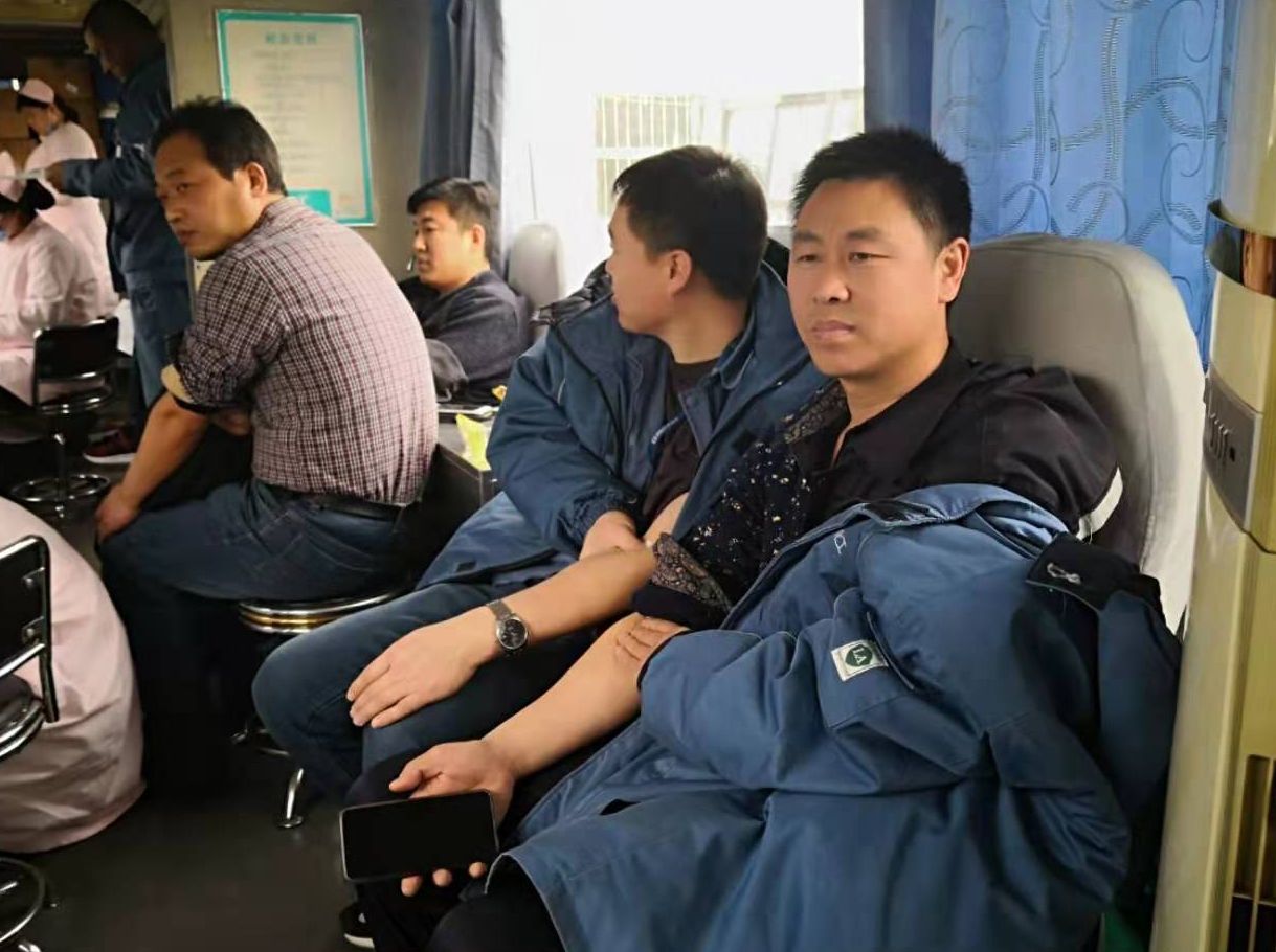 心血传递，让爱流淌&mdash;&mdash;万达集团组织员工积极参与无偿献血活动