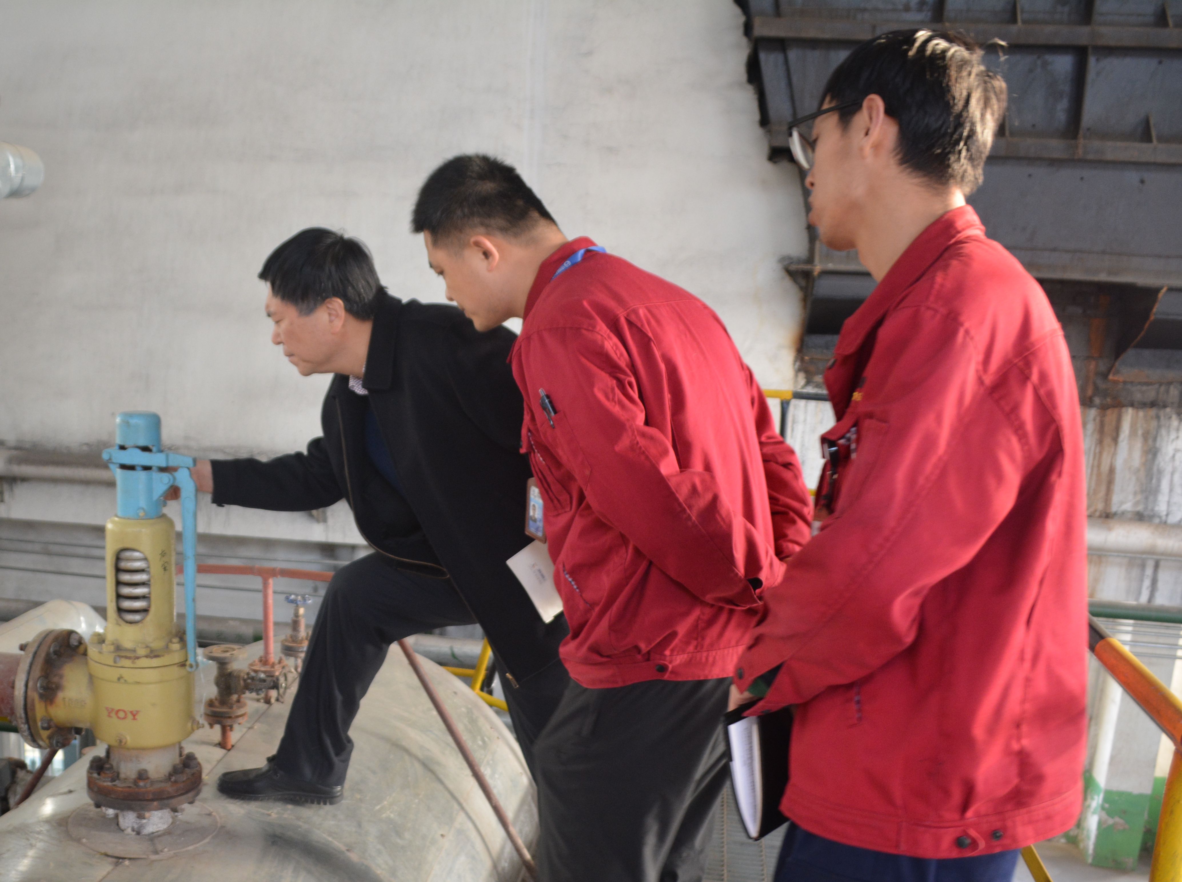 橡胶集团3*35t/h燃气锅炉项目顺利通过安全设施竣工验收