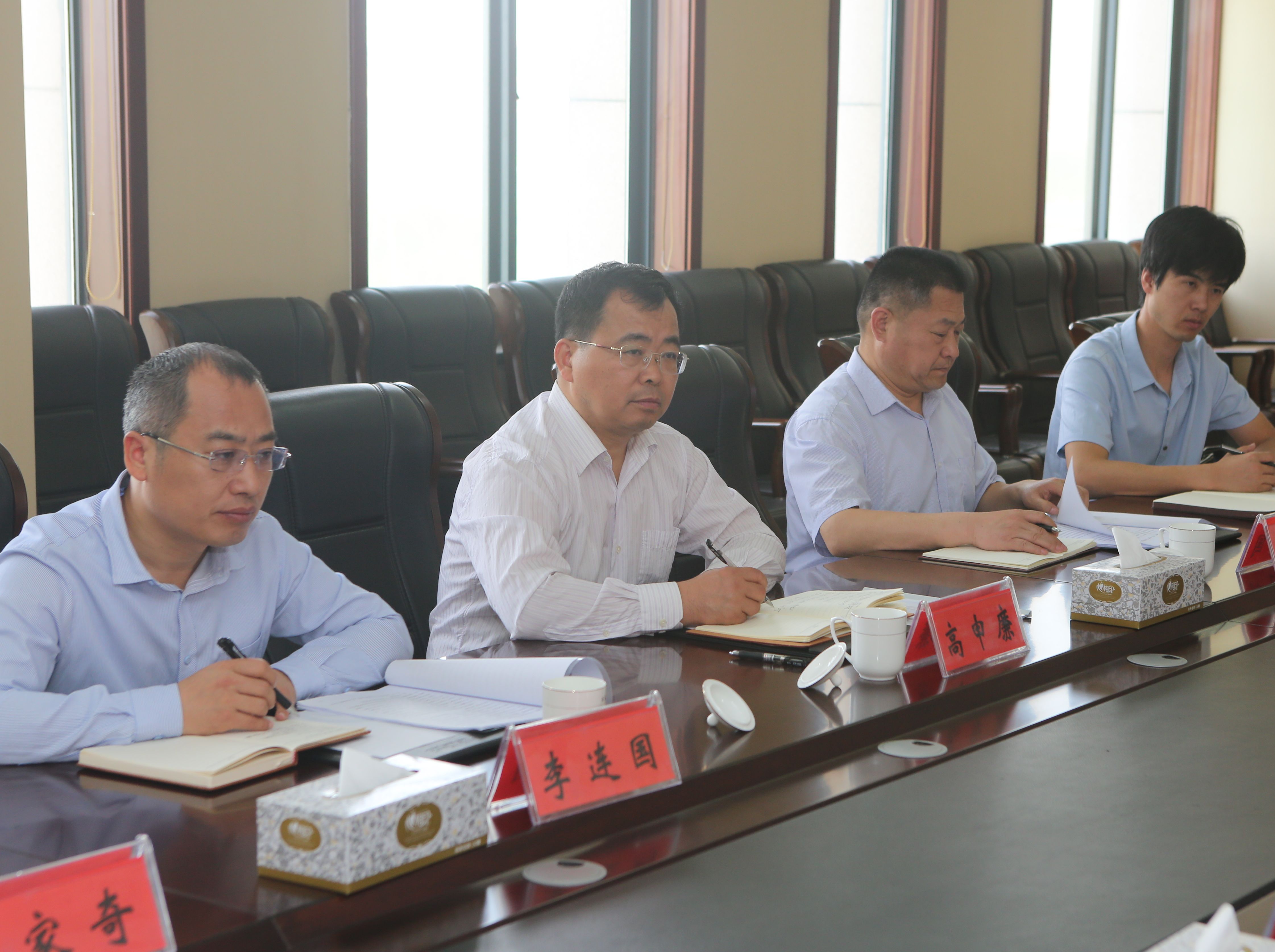 市委统战部副部长，市工商联党组书记、 常务副主席高申廉一行莅临万达集团调研工作